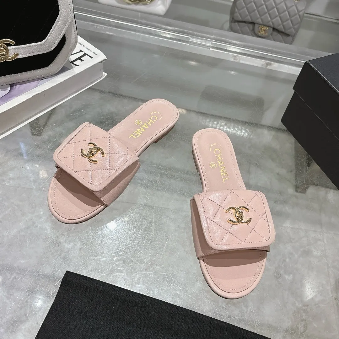 👟👟Ex-factory price 360👟👟 Genuine leather sole +40 Chanel Chanel 25C new women's double C schoolbag buckle flat sandals, fabric sheepskin, color: black: white: pink: apricot, code number: 5-40 (customized 41 42 43 customized non-returnable): rubber sole leather sole +40